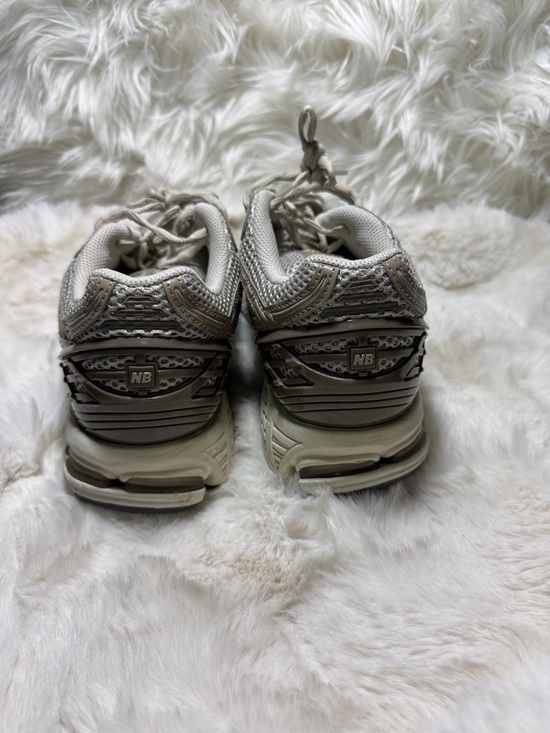 New Balance Light Beige Mesh Athletic Sneakers - Picture 3 of 7